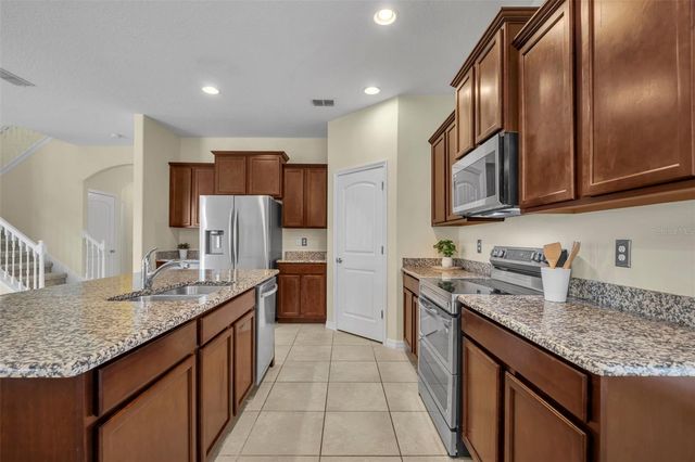 8220 BAYVIEW CROSSING DRIVE, Winter Garden, FL 34787