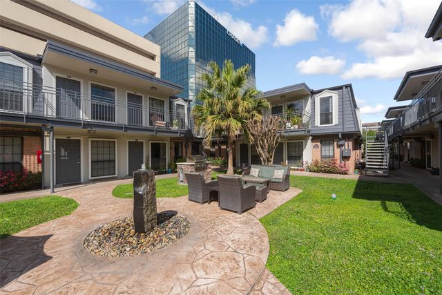 5151 Richmond Avenue 204, Houston, TX 77056