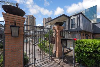 5151 Richmond Avenue 204, Houston, TX 77056