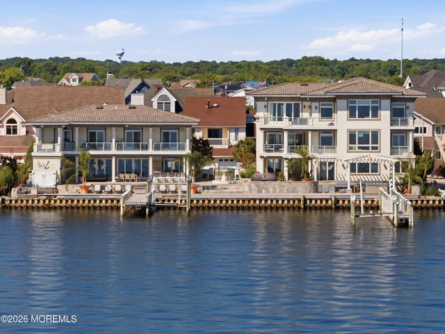 3331-3333 Long Point Drive, Toms River, NJ 08753
