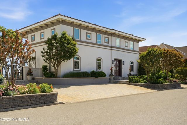 3331-3333 Long Point Drive, Toms River, NJ 08753