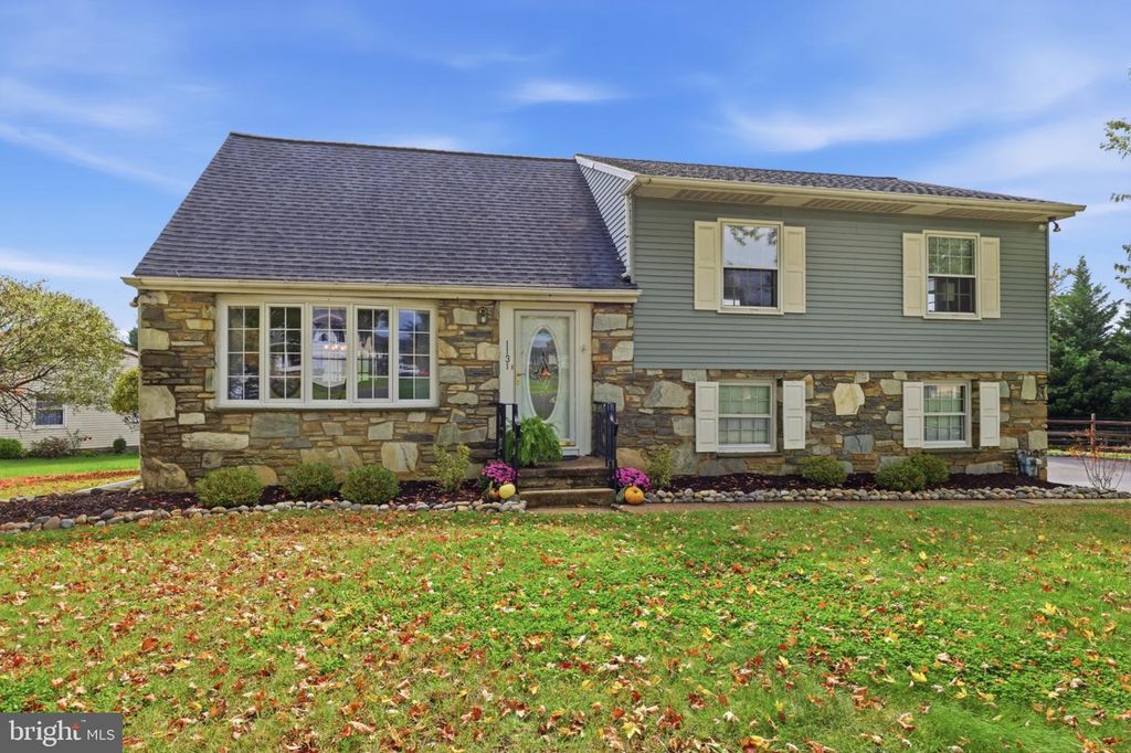 1131 TOMLINSON RD, SOUTHAMPTON, PA 18966 — photo 3