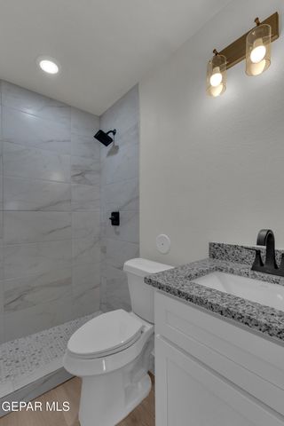 7727 ADOBE Drive, El Paso, TX 79915