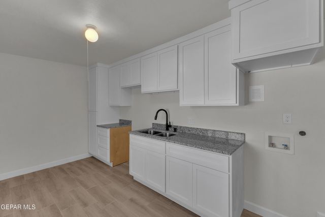 7727 ADOBE Drive, El Paso, TX 79915
