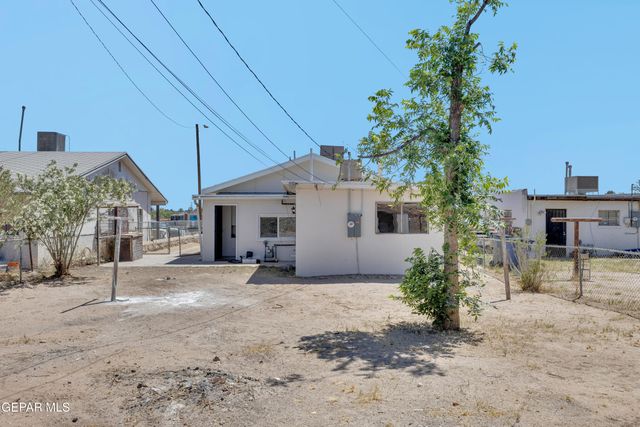 7727 ADOBE Drive, El Paso, TX 79915