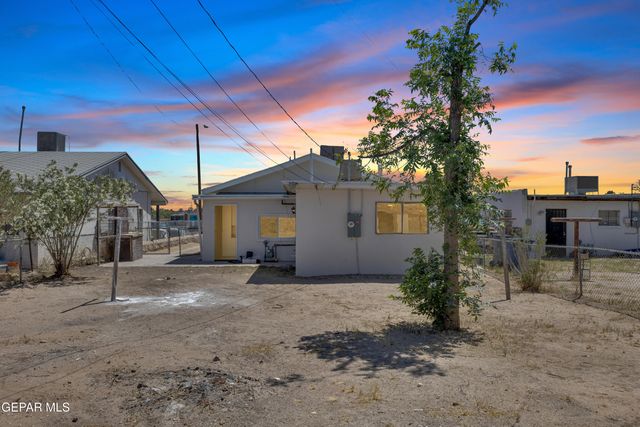 7727 ADOBE Drive, El Paso, TX 79915