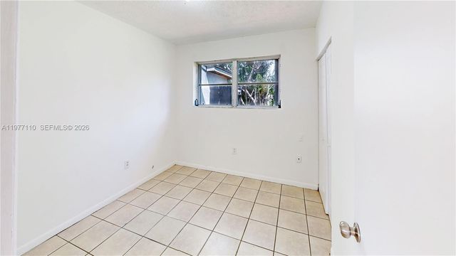 15611 SW 296th St, Homestead, FL 33033