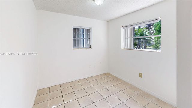 15611 SW 296th St, Homestead, FL 33033
