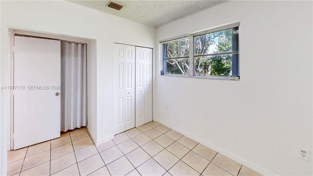 15611 SW 296th St, Homestead, FL 33033