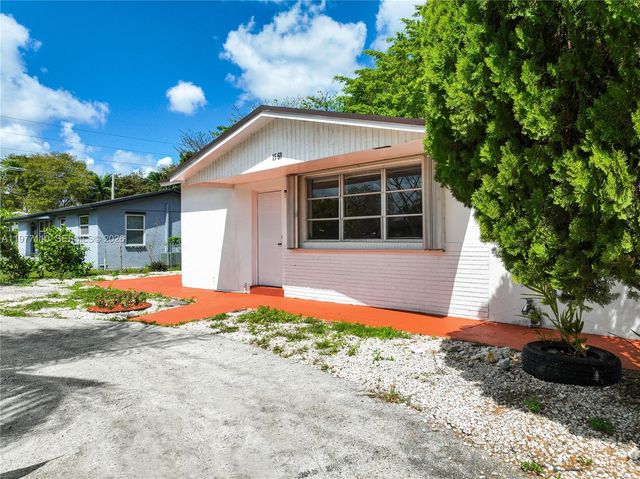 15611 SW 296th St, Homestead, FL 33033