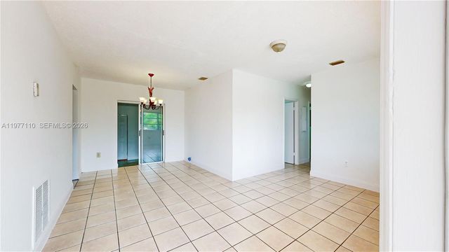 15611 SW 296th St, Homestead, FL 33033