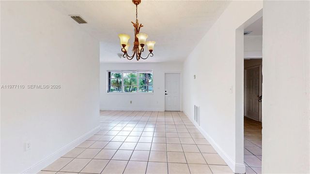 15611 SW 296th St, Homestead, FL 33033