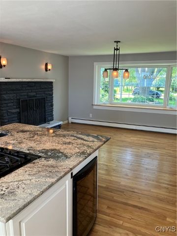 6433 Long Point Road, Cicero, NY 13029