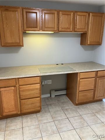 6433 Long Point Road, Cicero, NY 13029