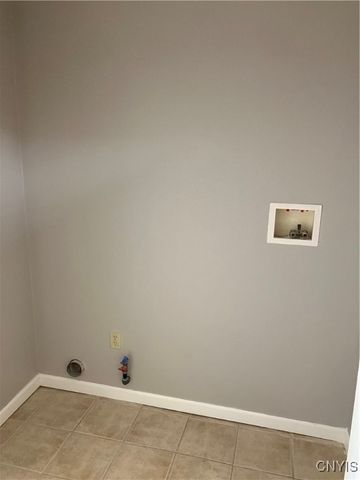 6433 Long Point Road, Cicero, NY 13029