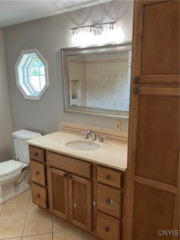 6433 Long Point Road, Cicero, NY 13029