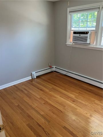 6433 Long Point Road, Cicero, NY 13029