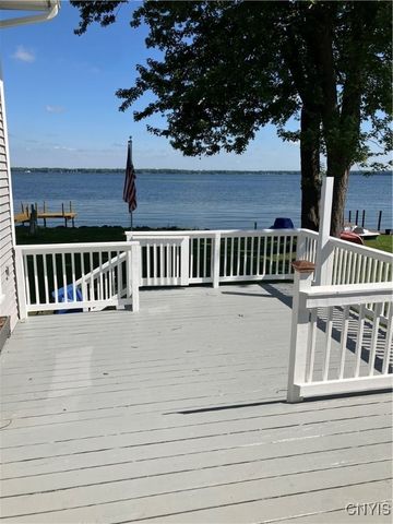 6433 Long Point Road, Cicero, NY 13029