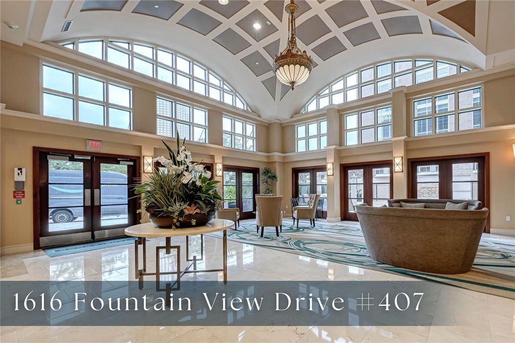 1616 Fountain View Drive 407, Houston, TX 77057