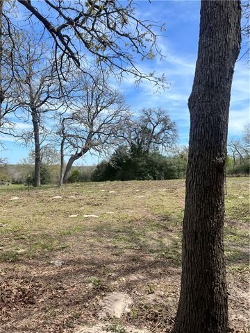 5610 Private Road 4015, Somerville, TX 77879