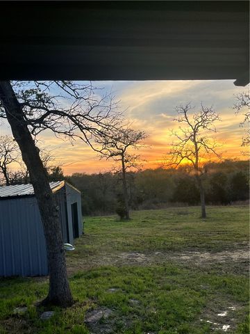 5610 Private Road 4015, Somerville, TX 77879