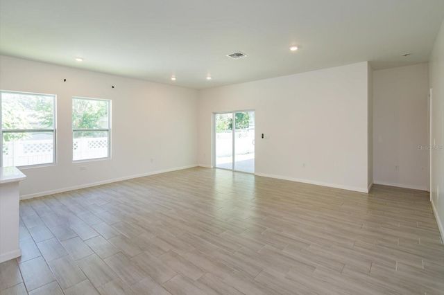 1022 36TH, Orlando, FL 32805