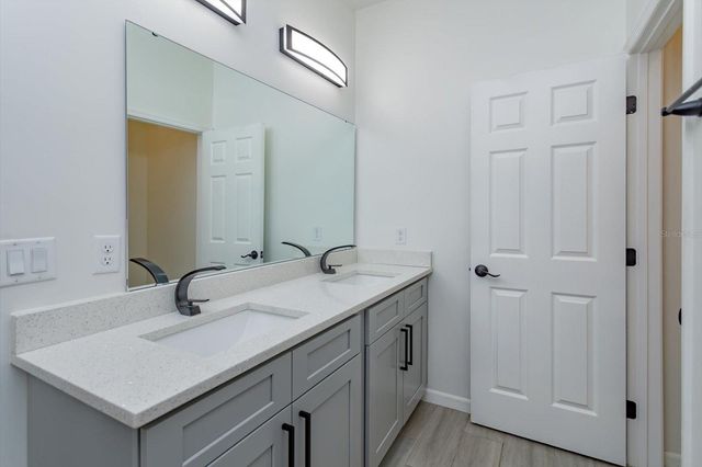 1022 36TH, Orlando, FL 32805