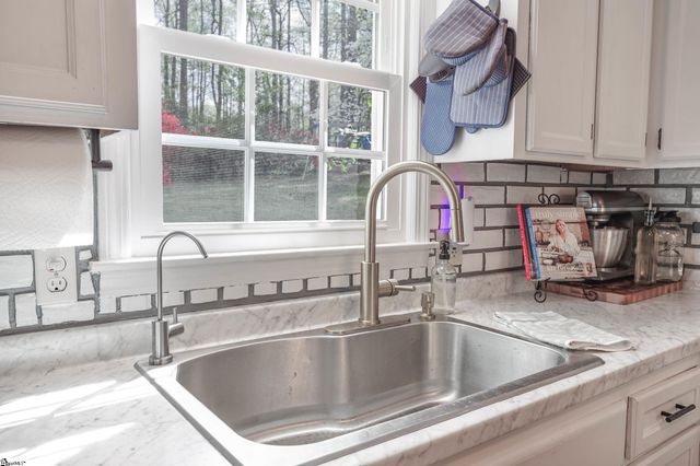 300 Elmwood Street, Easley, SC 29642