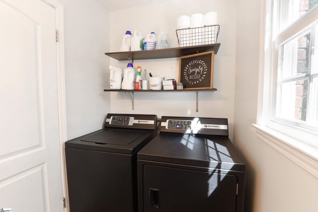 300 Elmwood Street, Easley, SC 29642
