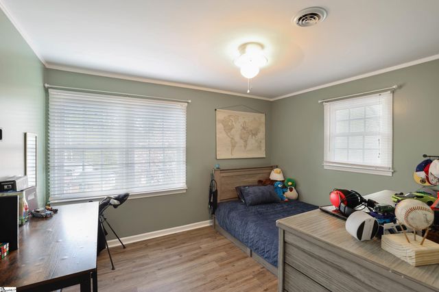 300 Elmwood Street, Easley, SC 29642