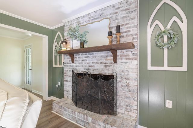 300 Elmwood Street, Easley, SC 29642