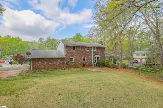 300 Elmwood Street, Easley, SC 29642