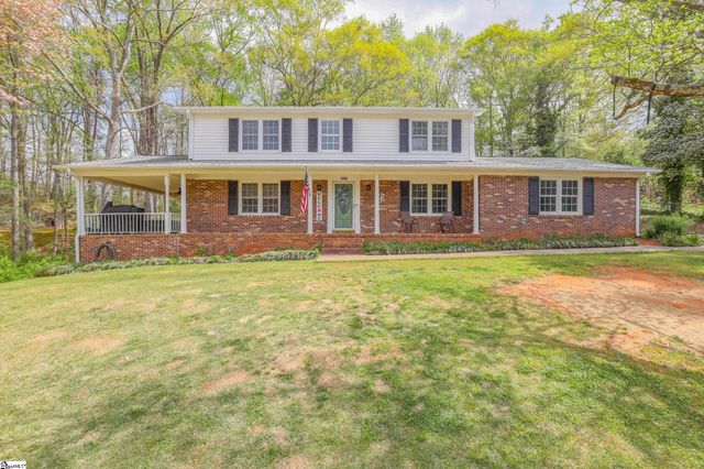 300 Elmwood Street, Easley, SC 29642