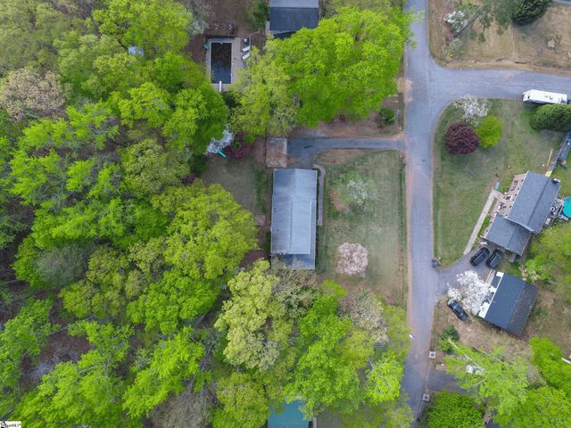 300 Elmwood Street, Easley, SC 29642