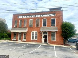 315 W Solomon St Suite 110, Griffin, GA 30223