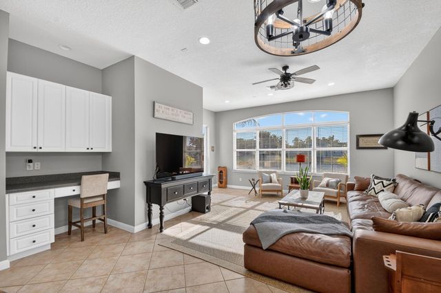 6647 Houlton Circle, Lake Worth, FL 33467