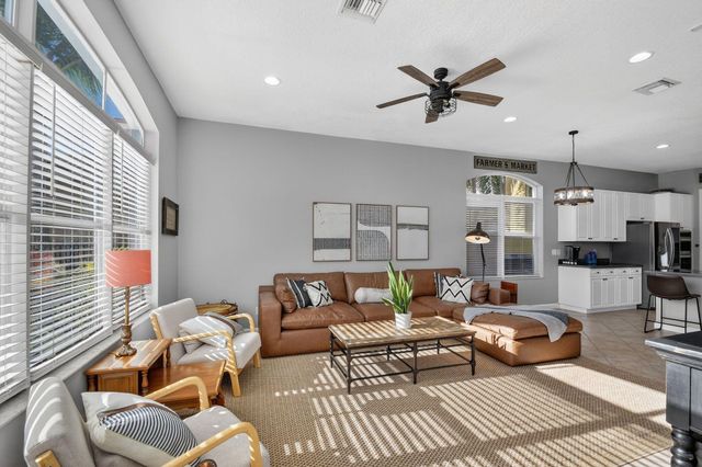 6647 Houlton Circle, Lake Worth, FL 33467