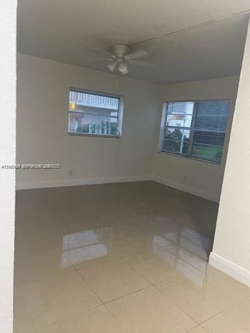 4169 SW 67th Avenue 116A, Davie, FL 33314