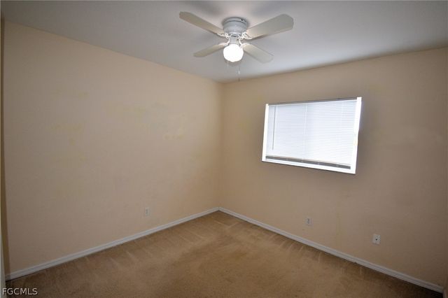 1724 SW 15th TER, Cape Coral, FL 33991