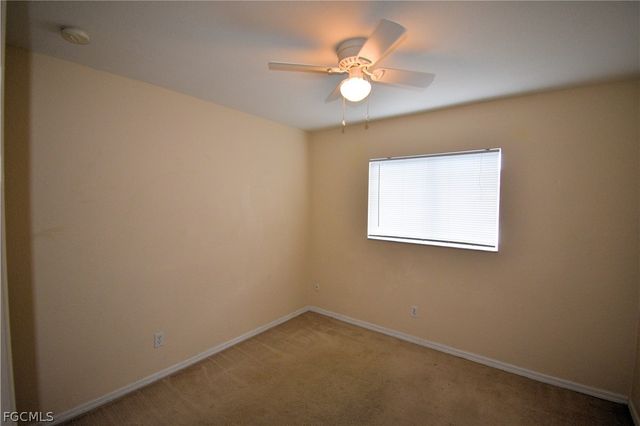 1724 SW 15th TER, Cape Coral, FL 33991