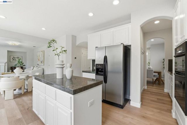 2740 Dresser Ct, Campbell, CA 95008