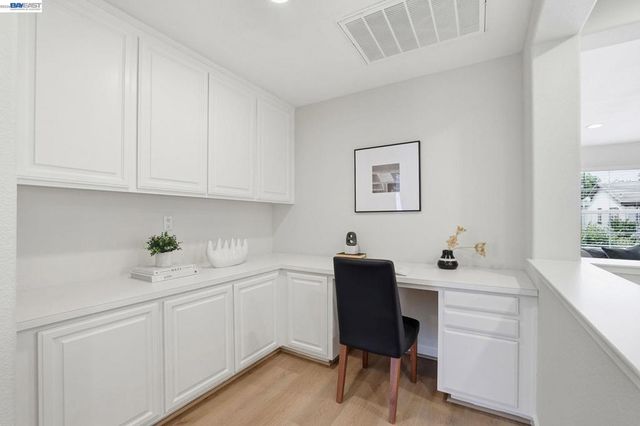 2740 Dresser Ct, Campbell, CA 95008