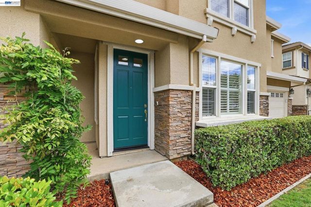 2740 Dresser Ct, Campbell, CA 95008