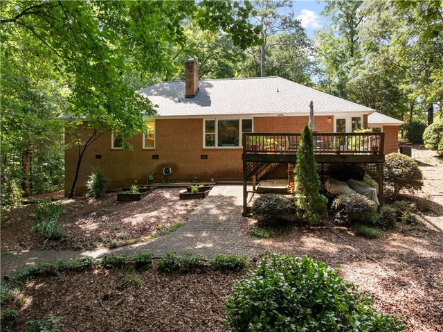 1210 Cane Creek Drive, Seneca, SC 29672