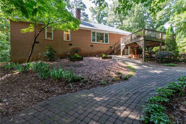1210 Cane Creek Drive, Seneca, SC 29672