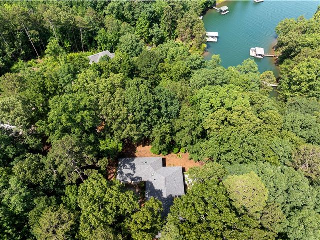 1210 Cane Creek Drive, Seneca, SC 29672