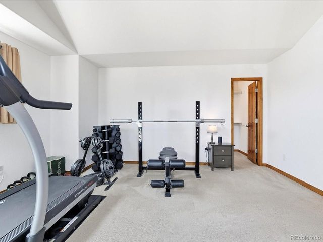 502 Peregrine Cir, Longmont, CO 80504