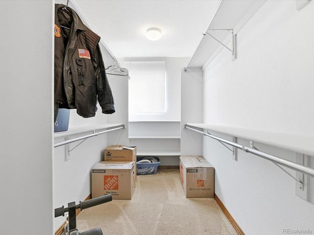 502 Peregrine Cir, Longmont, CO 80504