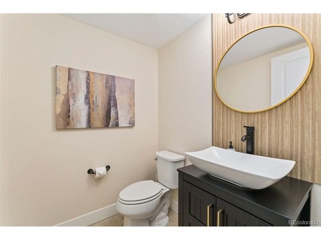 671 Robert St, Longmont, CO 80503