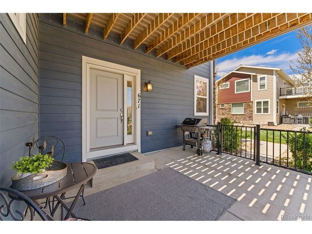 671 Robert St, Longmont, CO 80503